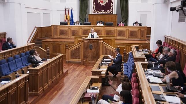 El Constitucional admite a trámite el recurso del PSOE contra el Estatuto