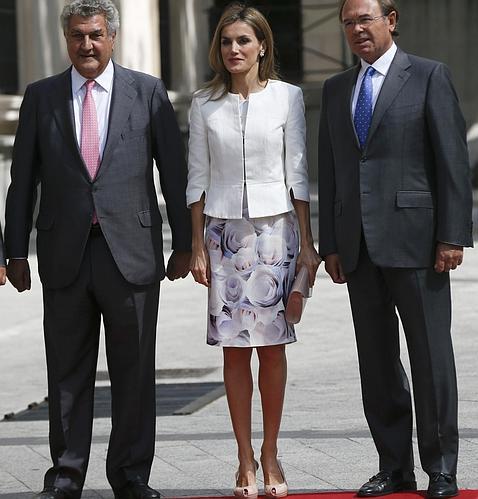 En su primer cumpleaños como Reina, Doña Letizia repite el vestido de su primer acto tras la Proclamación