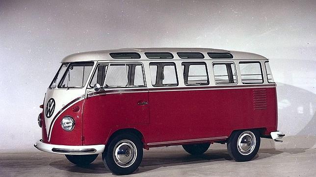 El Volkswagen Bus fue en gran medida precursor del concepto monovolumen.