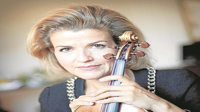 Anne-Sophie Mutter: «Me inquietan algunos usos de la electrónica en la música clásica»