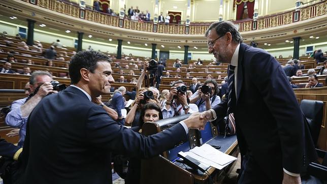 PP y PSOE inician los contactos sobre la reforma electoral