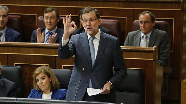 El Gobierno tiene abiertas todas las posibilidades para recurrir la consulta catalana