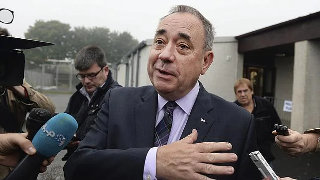 Salmond: «Llamo a toda Escocia a aceptar la voluntad democrática del pueblo»