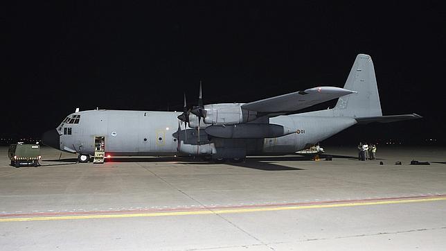 El avión que trasladará a García Viejo cuenta con cámara de aislamiento y dos equipos médicos