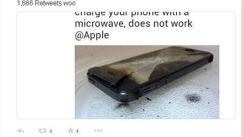 Destrozan sus iPhone 6 tras leer en un foro que se recargan en el microondas