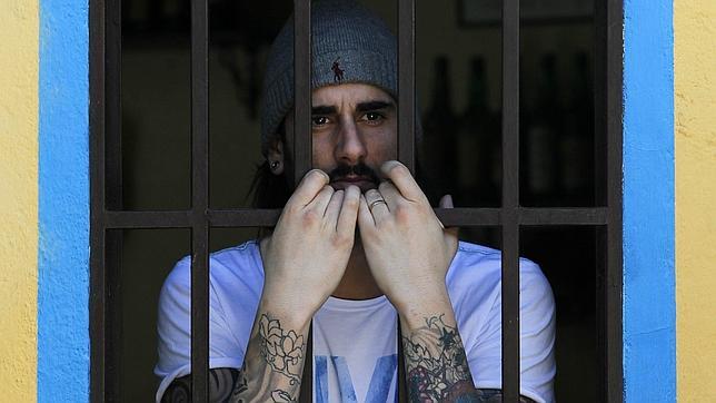 Melendi, amenazado y acorralado por tres conductores en la A-1