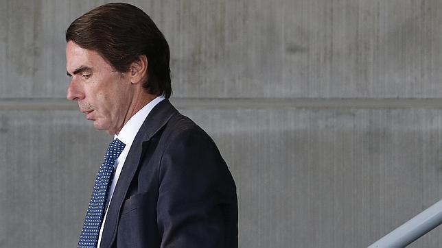 Aznar pide una política que elimine el clima de «efervescencia independentista» en Cataluña