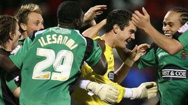 El portero del KK Palace, felicitado después de aquella tanda