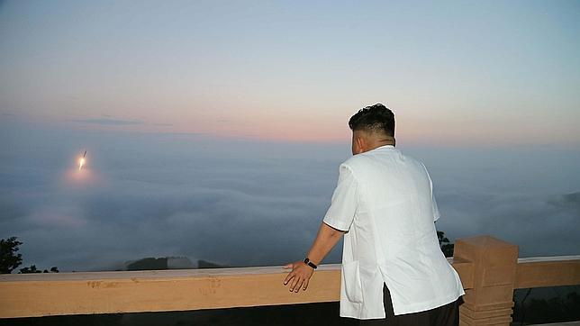 Kim Jong-un desata los rumores sobre su estado de salud tras desaparecer de la escena pública