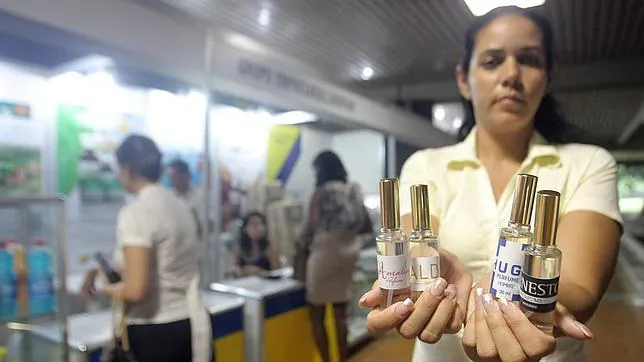 Las autoridades cubanas impedirán que se comercialicen perfumes del «Che» y Hugo Chávez