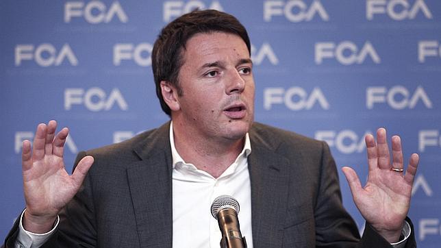 Renzi asegura que los poderes fácticos quieren derribarle