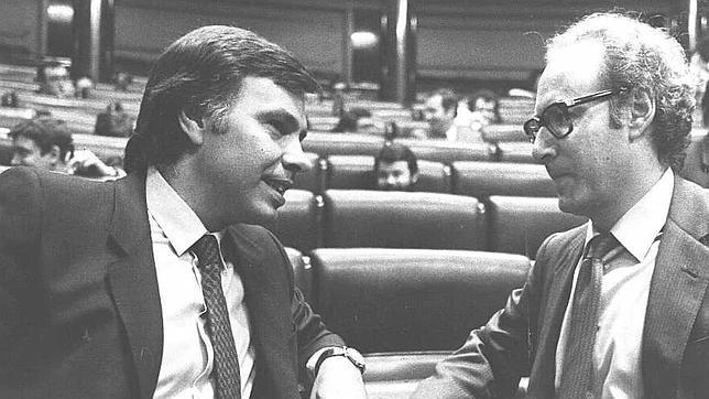 Miguel Boyer, cuarenta años de militancia socialista con Rumasa de fondo