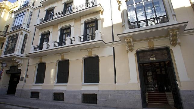 Se alquila edificio de oficinas en el centro de Madrid. Razón: la Generalitat