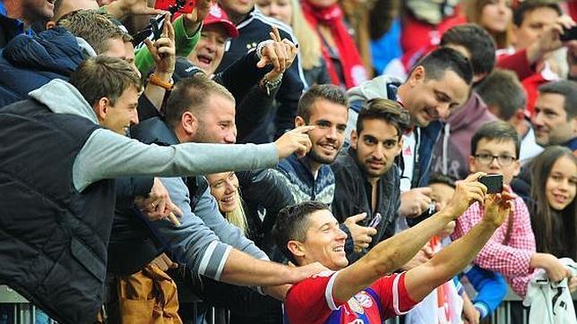 El «selfie» de Lewandowski