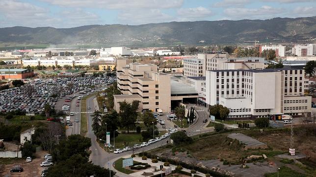 Médicos temen que el material contra el ébola del Reina Sofía no esté homologado