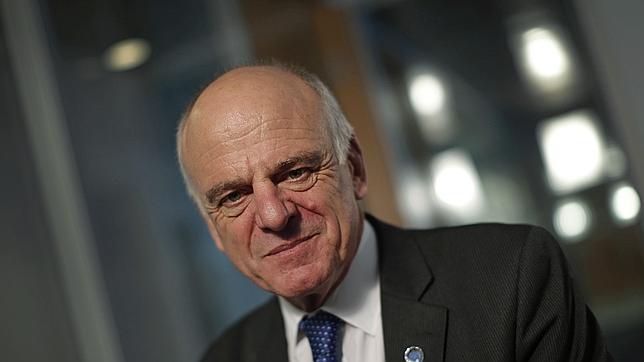 David Nabarro: «Ningún país está a salvo de una epidemia de ébola»