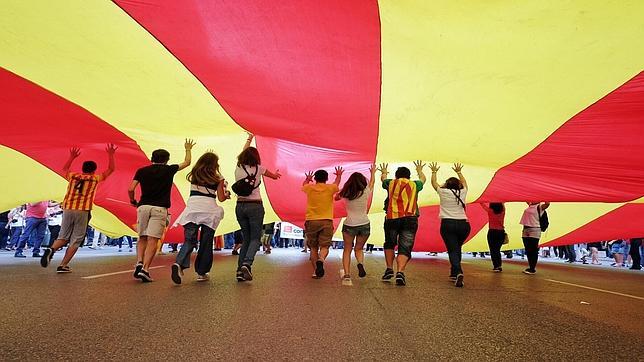 El PP lleva a las Cortes Valencianas una declaración a favor de la unidad de España