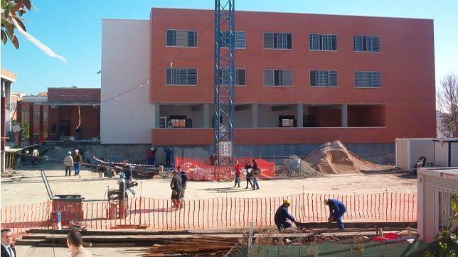 El patio de colegio «más caro» de Andalucía está en Estepona