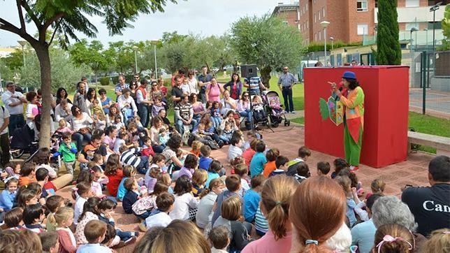 Los títeres llenan Mairena de diversión infantil