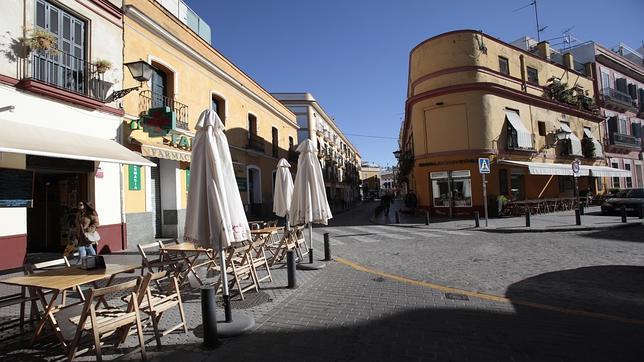 Más de doscientas multas a los veladores de Sevilla en los diez primeros meses de 2014