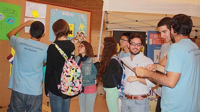 Mairena impulsa la movilidad juvenil con «Time to move?»