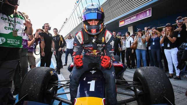 Carlos Sainz, campeón de las World Series