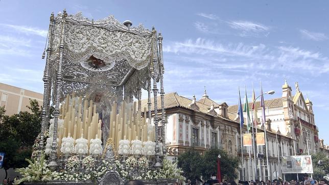 Consigue con ABC el DVD de la procesión de la Virgen de la Paz