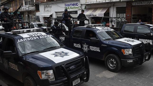 Los federales toman el control de 13 municipios sospechosos de estar infiltrados por el narco