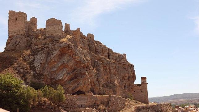 El pueblo de Maluenda viaja cien años atrás con «Crónicas de un pueblo»