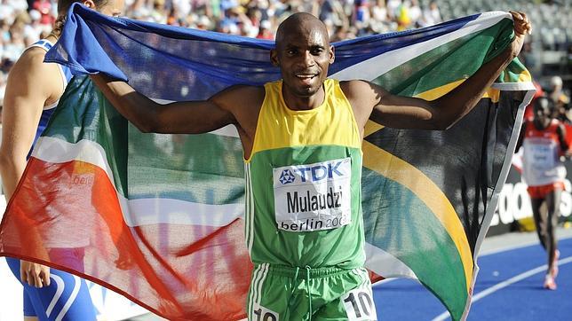 Muere en un accidente Mulaudzi, campeón del mundo de 800 metros en 2009