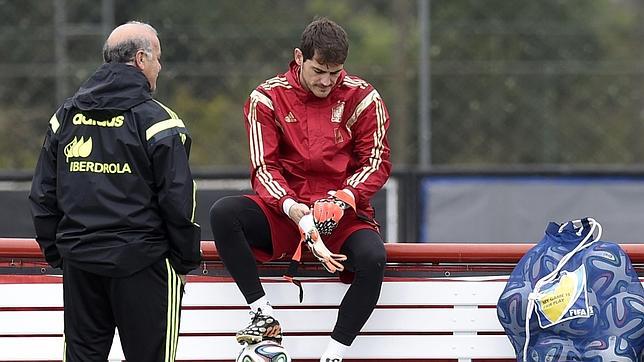 Del Bosque: «Todavía confiamos mucho en Casillas»