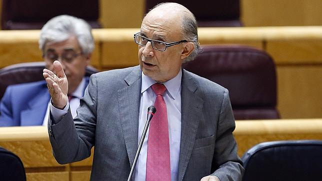 Montoro afirma que se mitigará el castigo fiscal a la venta de casas usadas