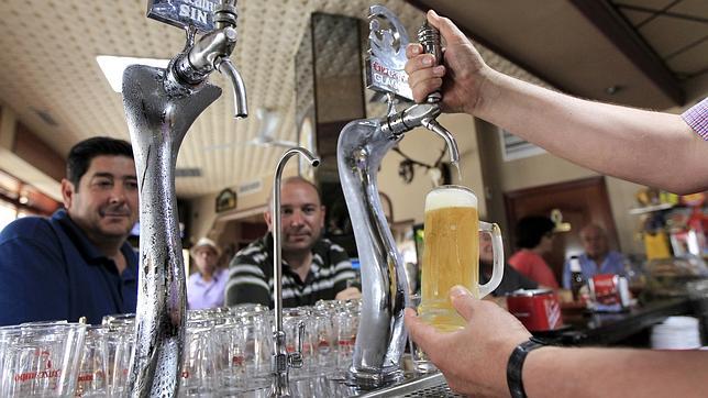 La I feria de la cerveza artesanal de Toledo reúne veinte variedades de cinco marcas