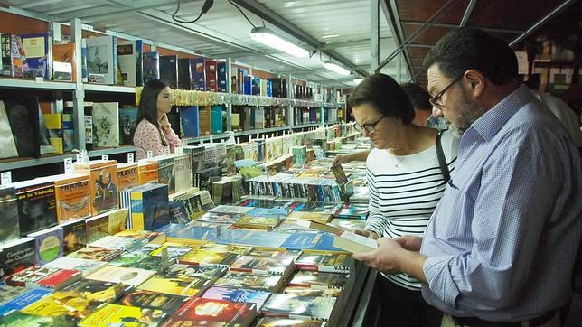 Noviembre comienza en Utrera con la Feria del Libro