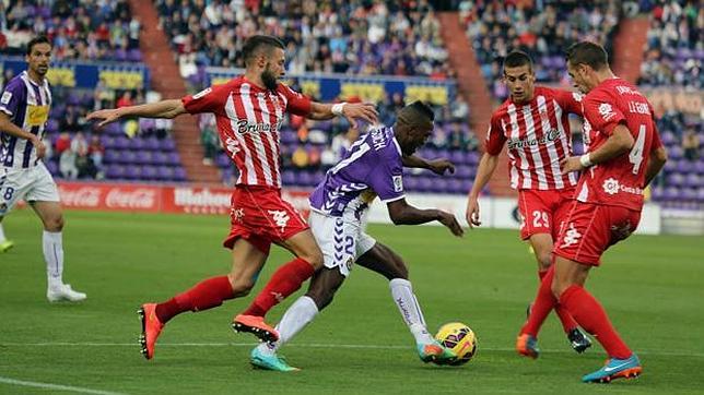 El Valladolid da un puñetazo encima de la mesa y ya es líder