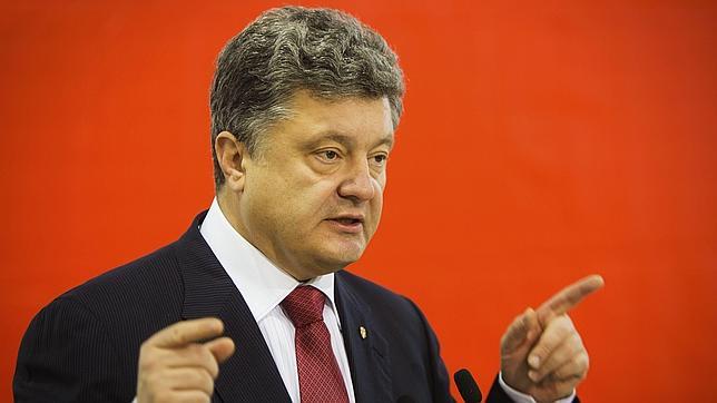 Poroshenko reúne a su consejo de seguridad tras las votaciones en Donestk y Lugansk