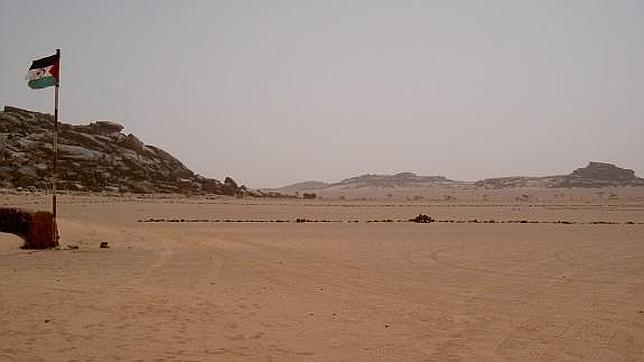 Cercanías del muro defensivo cerca de Tifariti