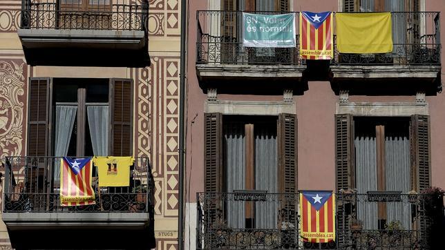 Alrededor de 450 antidisturbios de la Policía se desplegarán en Barcelona el 9N