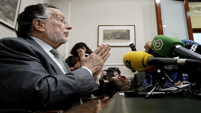 Alfonso Grau zanja el debate: «Cuando se me acuse formalmente me iré»