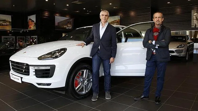 Perfecto Palacio durante la presentación del nuevo Porsche Cayenne