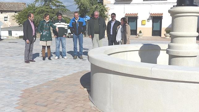 Guarinos comprueba el estado de las obras en Fuencemillán