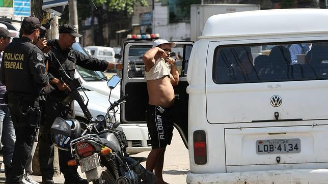 La Policía de Brasil mata seis veces más que la de Estados Unidos