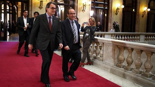 Mas busca al PSC para aprobar las cuentas de 2015 y aflojar la presión de ERC