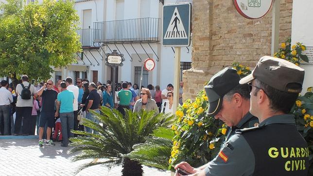 Uno de los agresores a dueños de un pub se entrega a la Guardia Civil