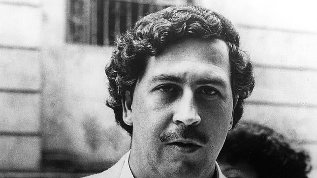 La verdadera historia de Pablo Escobar, el narcotraficante que asesinó a 10.000 personas