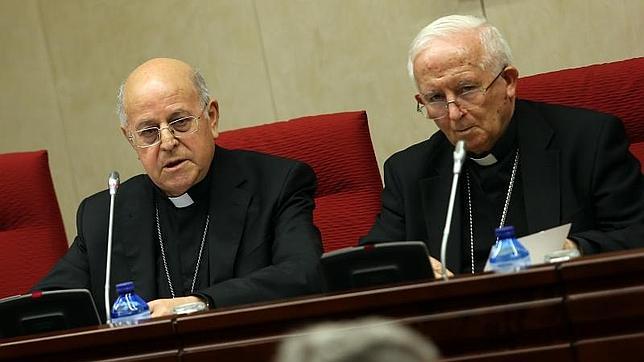 Monseñor Blázquez: «La ciencia enseña que desde la concepción hay un hijo, no un tumor»