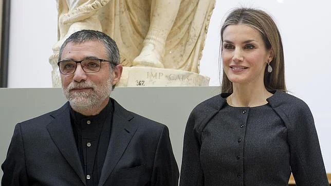 La Reina ha entregado el Premio Velázquez de las Artes Plásticas al artista Jaume Plensa
