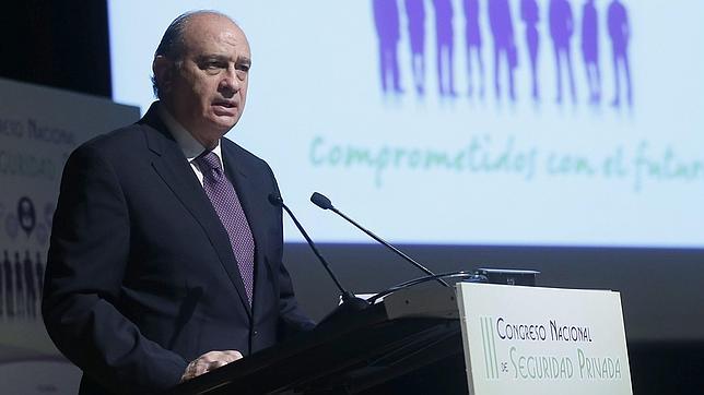 El ministro del Interior, sobre la búsqueda de Marta: «Todo tiene un límite»