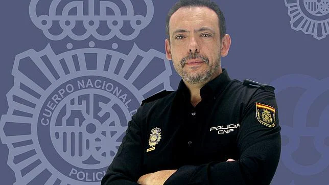 José Nieto es jefe del Centro de Inteligencia y Análisis de Riesgos de la Comisaría General de Extranjería y Fronteras de la UCRIF policial