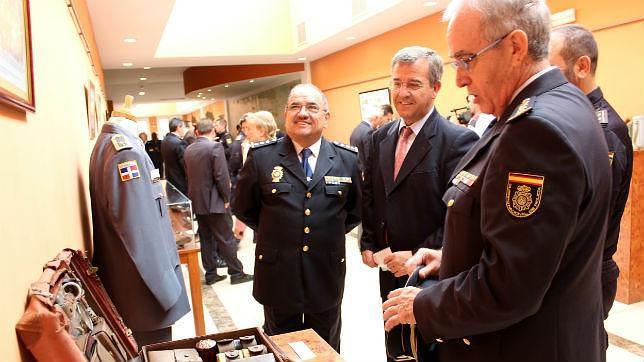 Estepona acoge la historia de la Policía Nacional